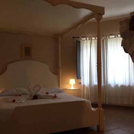 Villa Letizia Pineta 外观 照片